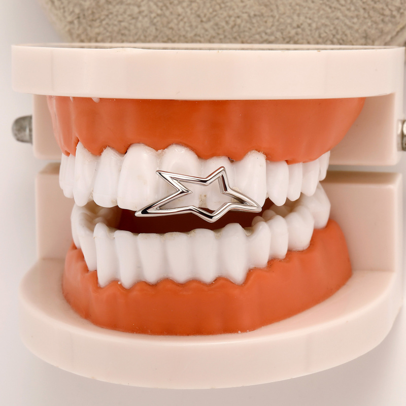 Y2K Tech Accessories - Grillz de Dientes con Diseño Geométrico