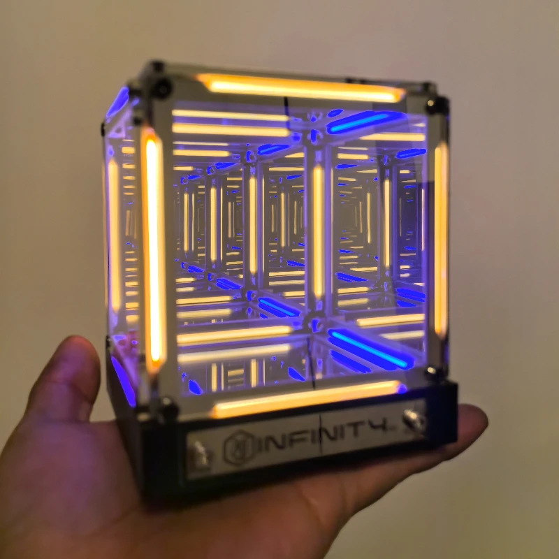 Luz nocturna creativa Hypercub - Tech Lighting Accessories reseña y precio