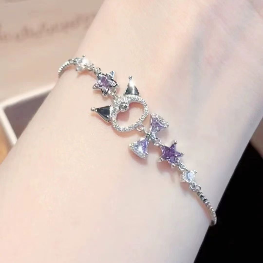 Pulsera con Dijes Inspirada en - Kawaii Tech Accessories reseña y precio